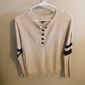 American Eagle sweater